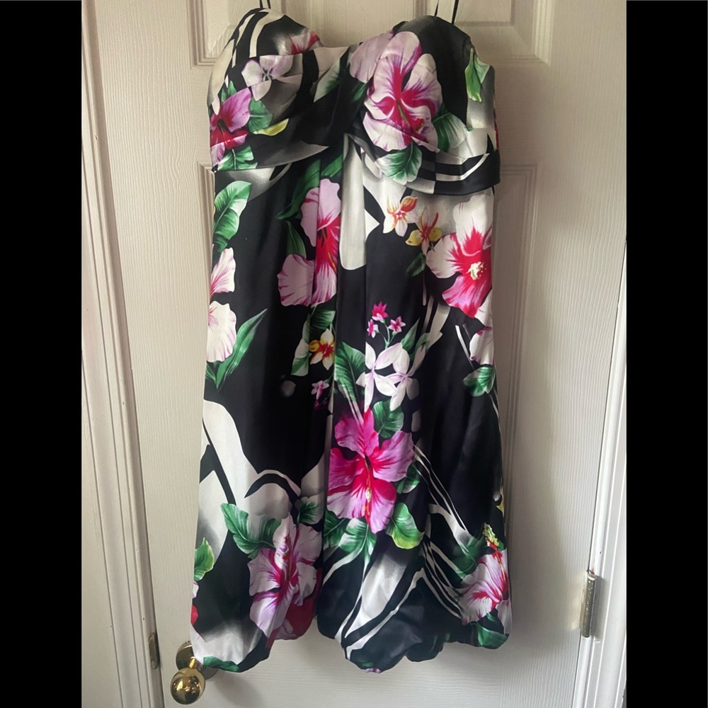 Cache Strapless Black Floral Cocktail Dress